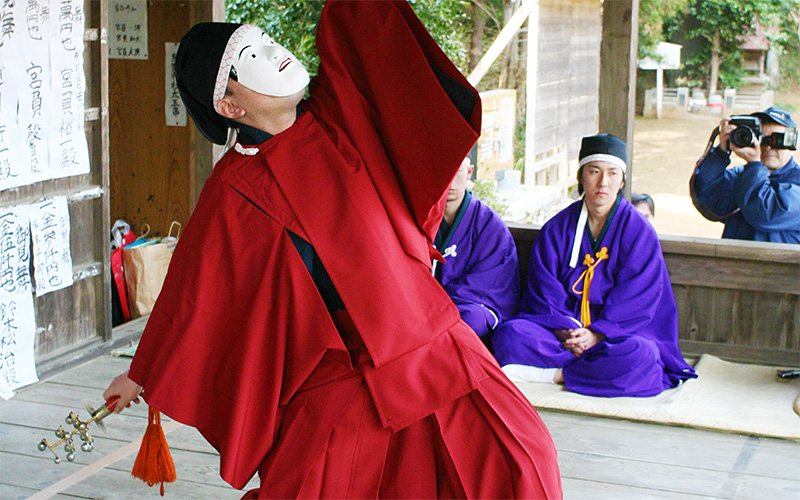 熊野神社の神楽【県指定無形民俗文化財】 | 春のイベント